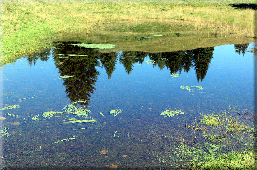 foto Monte San Vigilio e Lago Nero